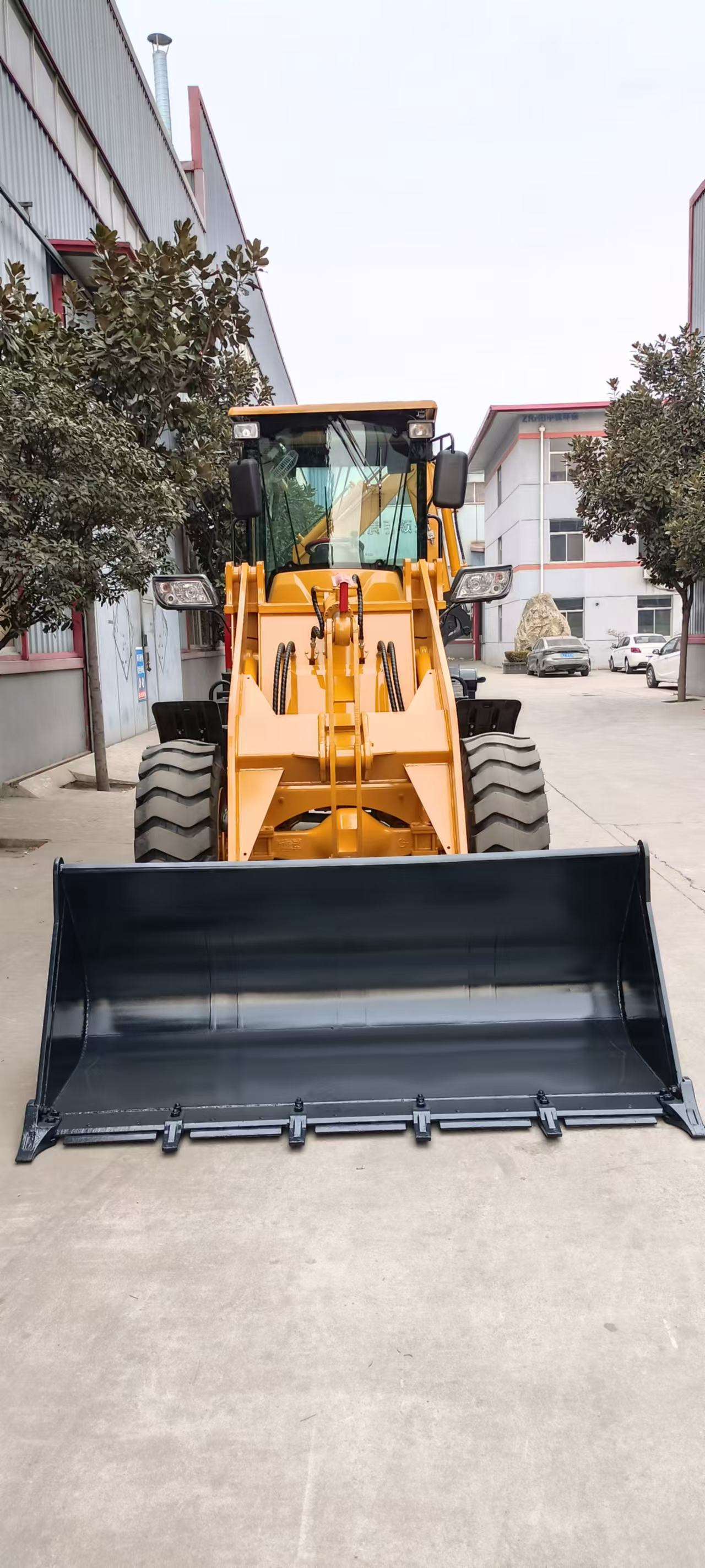 Экскаватор-погрузчик GS10-80 7